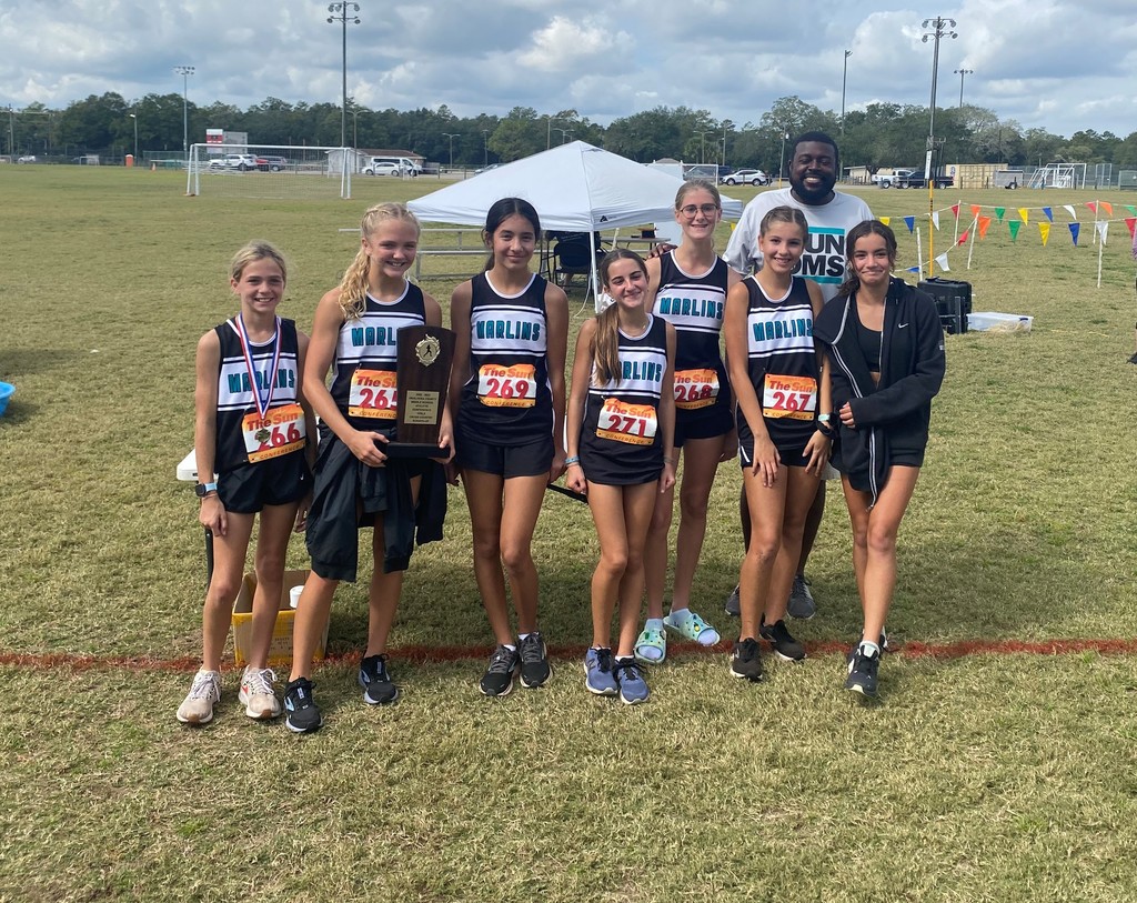 Destin Middle School Girls Cross Country Team and Coach