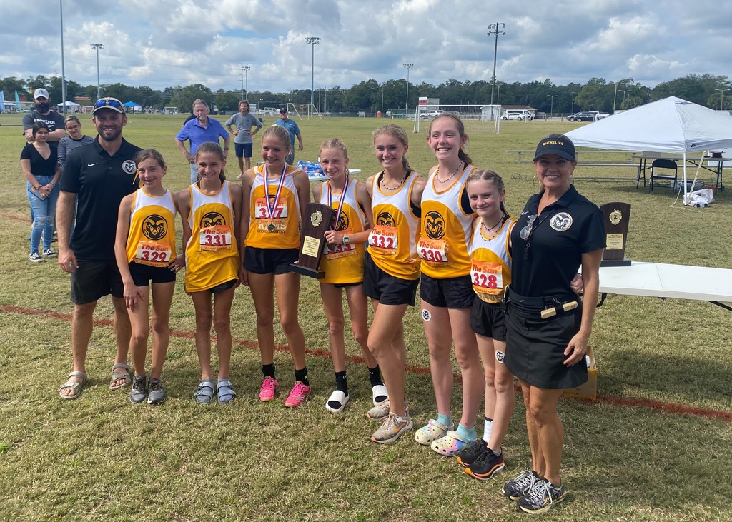 Ruckel Middle School Girls Cross Country Team and Coaches